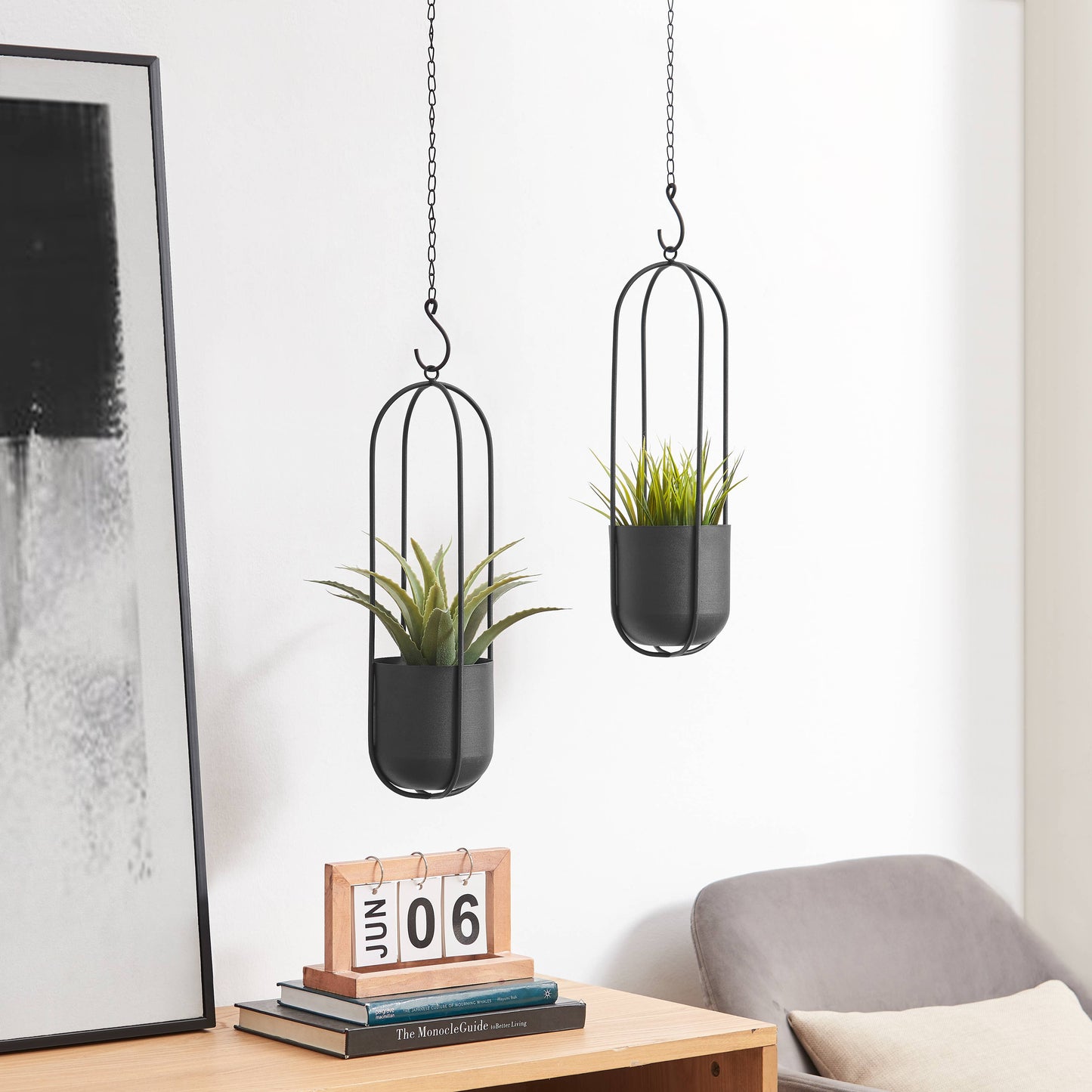 Walter 2-Piece Modern Black Oval Hanging Wall Planter Set