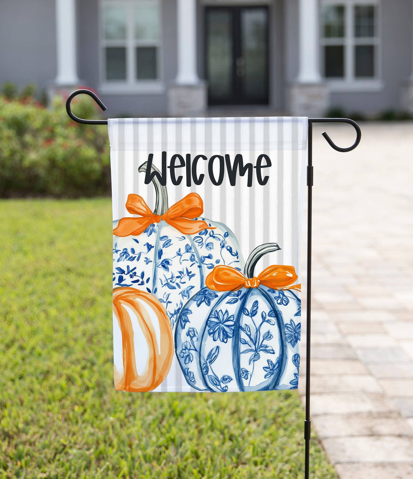 Fall Garden Flag - Blue Floral Pumpkins