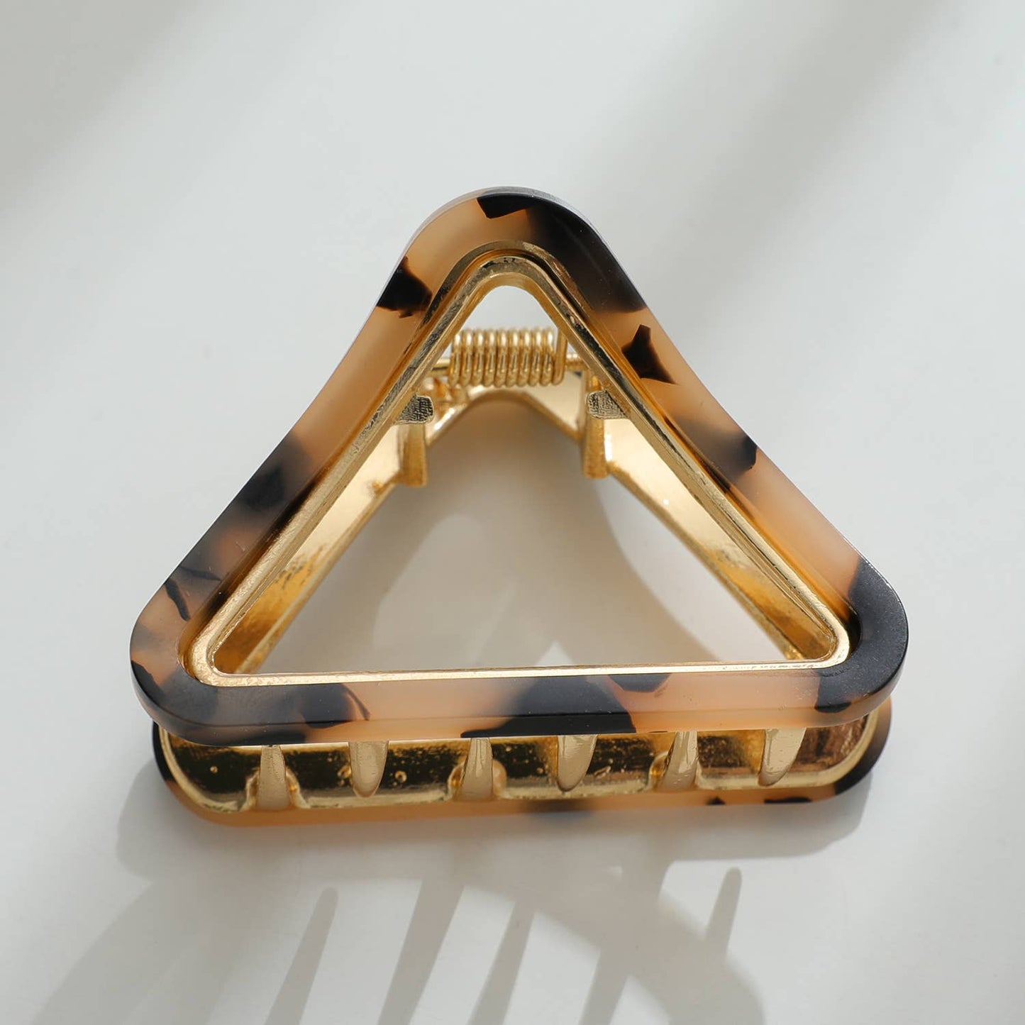 Amelie Core | Small Classic Triangle Metal Claw Clip