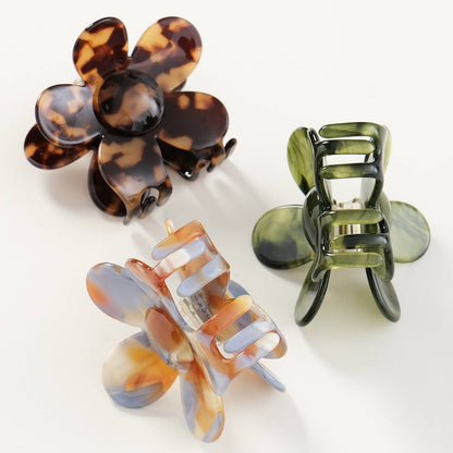 Jasmine Western | Medium Flower Claw Clip