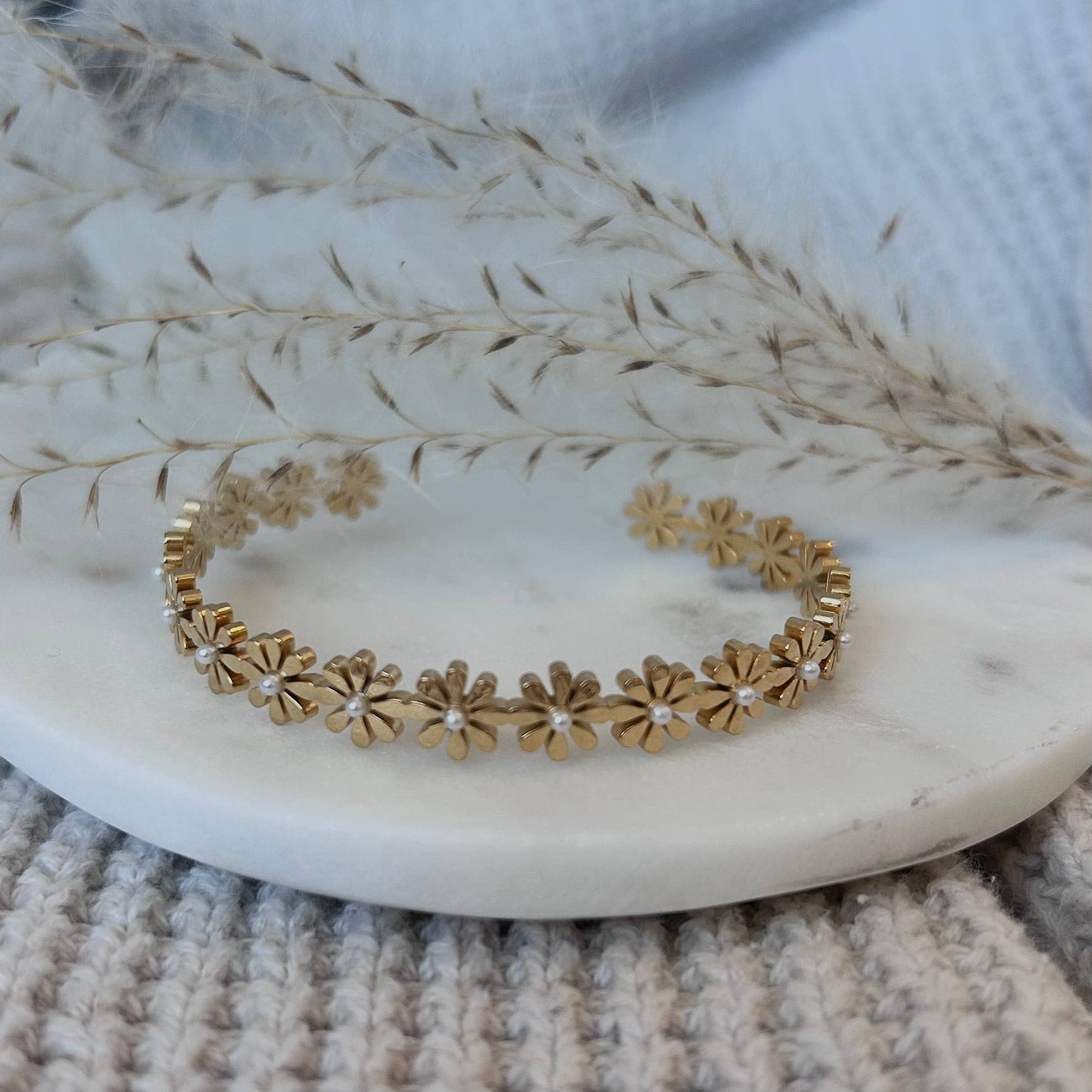 Flowers Bangle Bracelet Cuff 18k Gold stainless steel