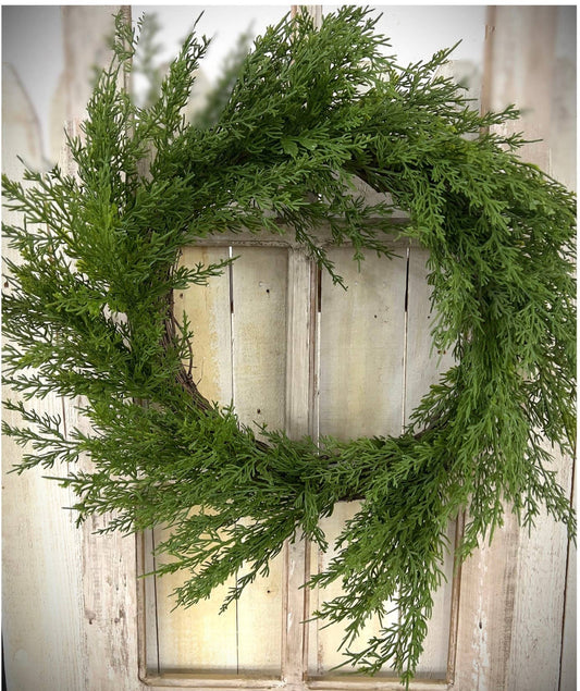 24” Evergreen Cedar Wreath