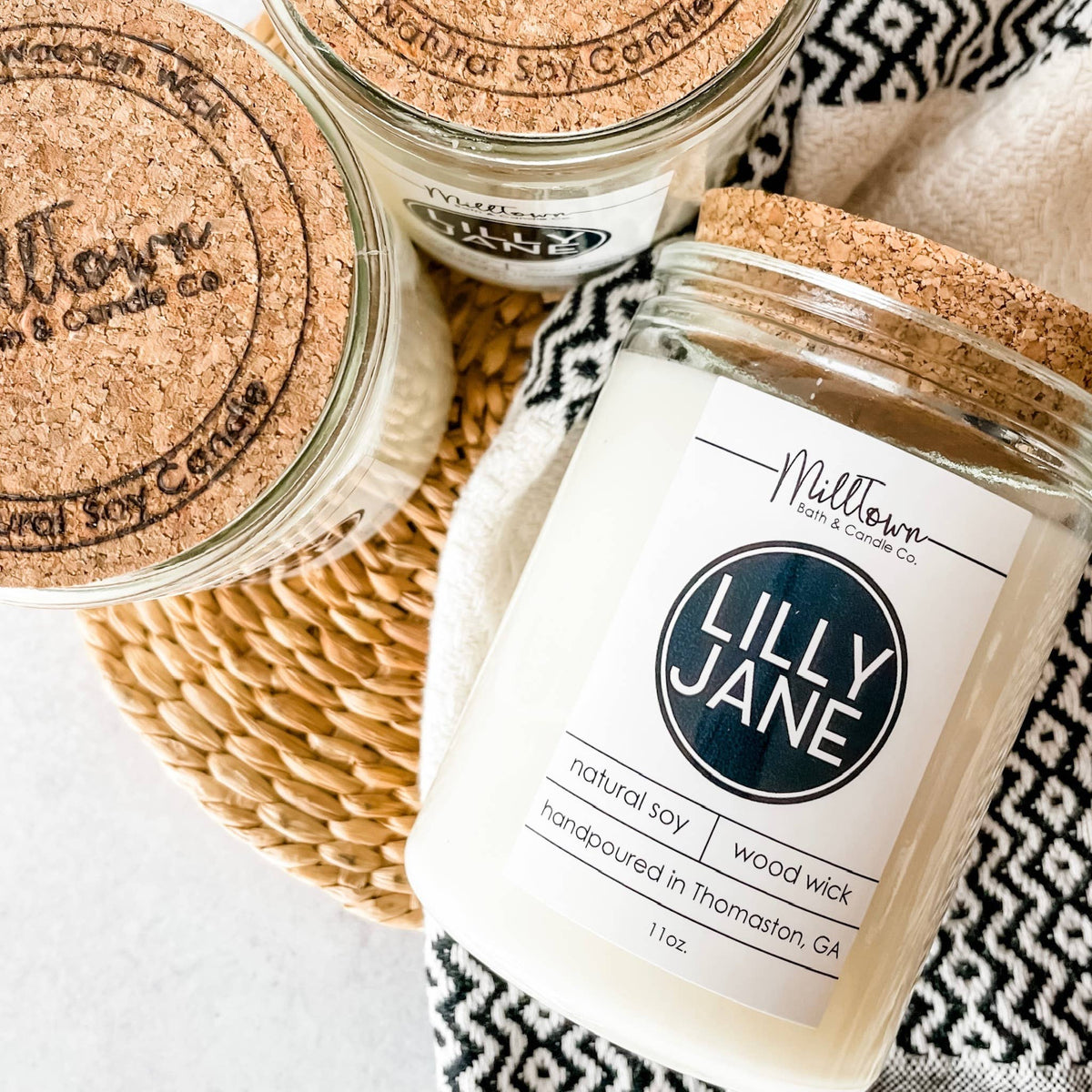 Lakehouse Soy Candle-100% Natural Soy Wax | Wooden-Wick Candles | Clean-Burning & Long-Lasting