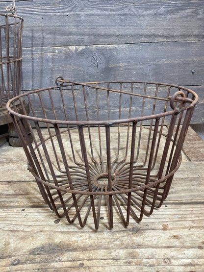 Rusty Farmhouse Metal Egg Basket-WH-4 Sizes-NEW-Rustic