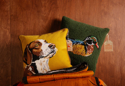 CAMP WANDAWEGA HUNTING DOG EMBROIDERED PILLOW - Camp W
