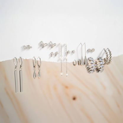 Delicate 18k Gold Cross Stud Earrings