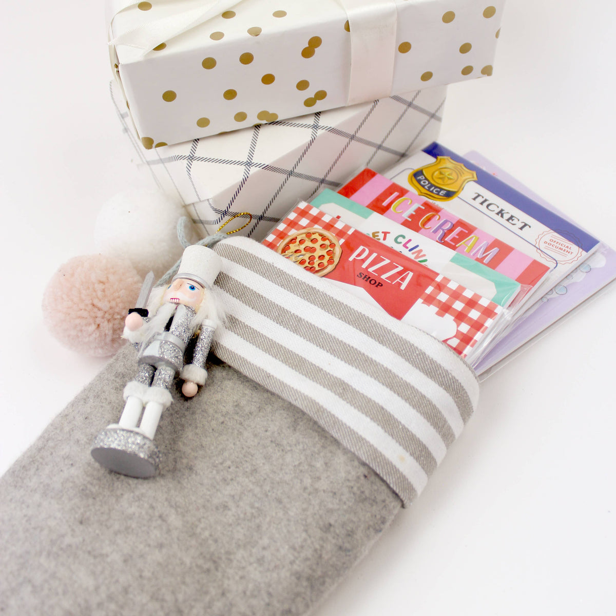 Inklings Tiny Town™ Play Notepad - Pet Clinic