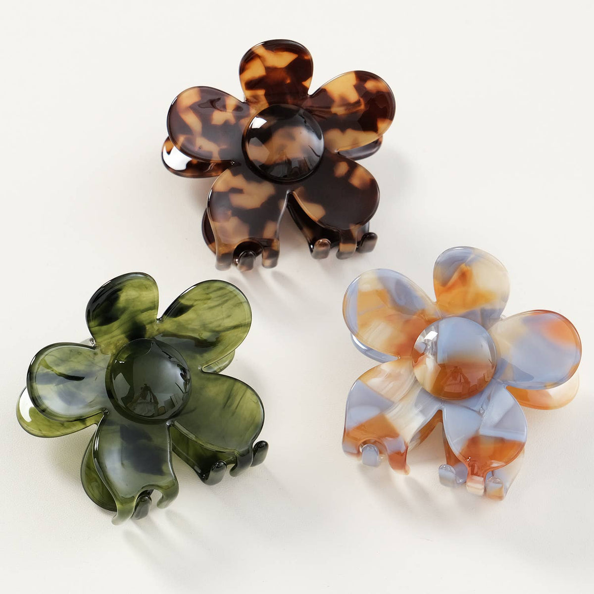 Jasmine Western | Medium Flower Claw Clip