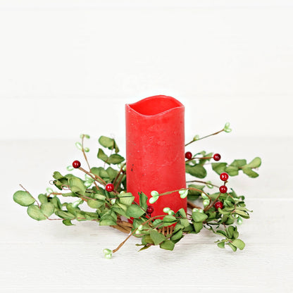 510533- 4in(11) Ring-Ruffled Green Boxwood Leaves with Berry